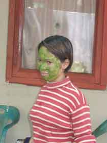Minahasa Girl fighting spots and blackheads